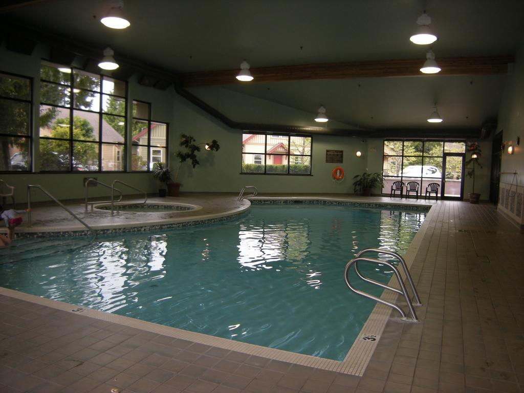 Oceanside Village Resort Парксвилл Экстерьер фото